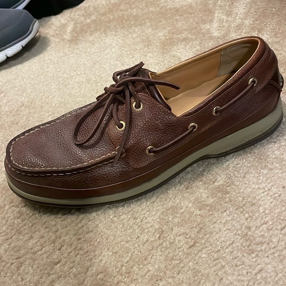 Men’s shoes